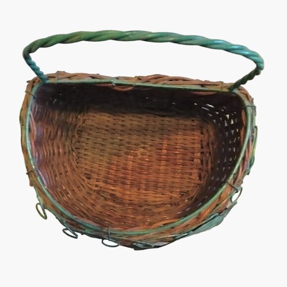 Brown Green Half Round Hanging Wicker Basket Green Metal Leaves Vintage 7 inch - Picture 8 of 11